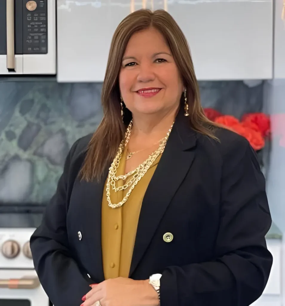 Lorna Torres, Diseñadora Decoradora de Interiores Licenciada en Puerto Rico